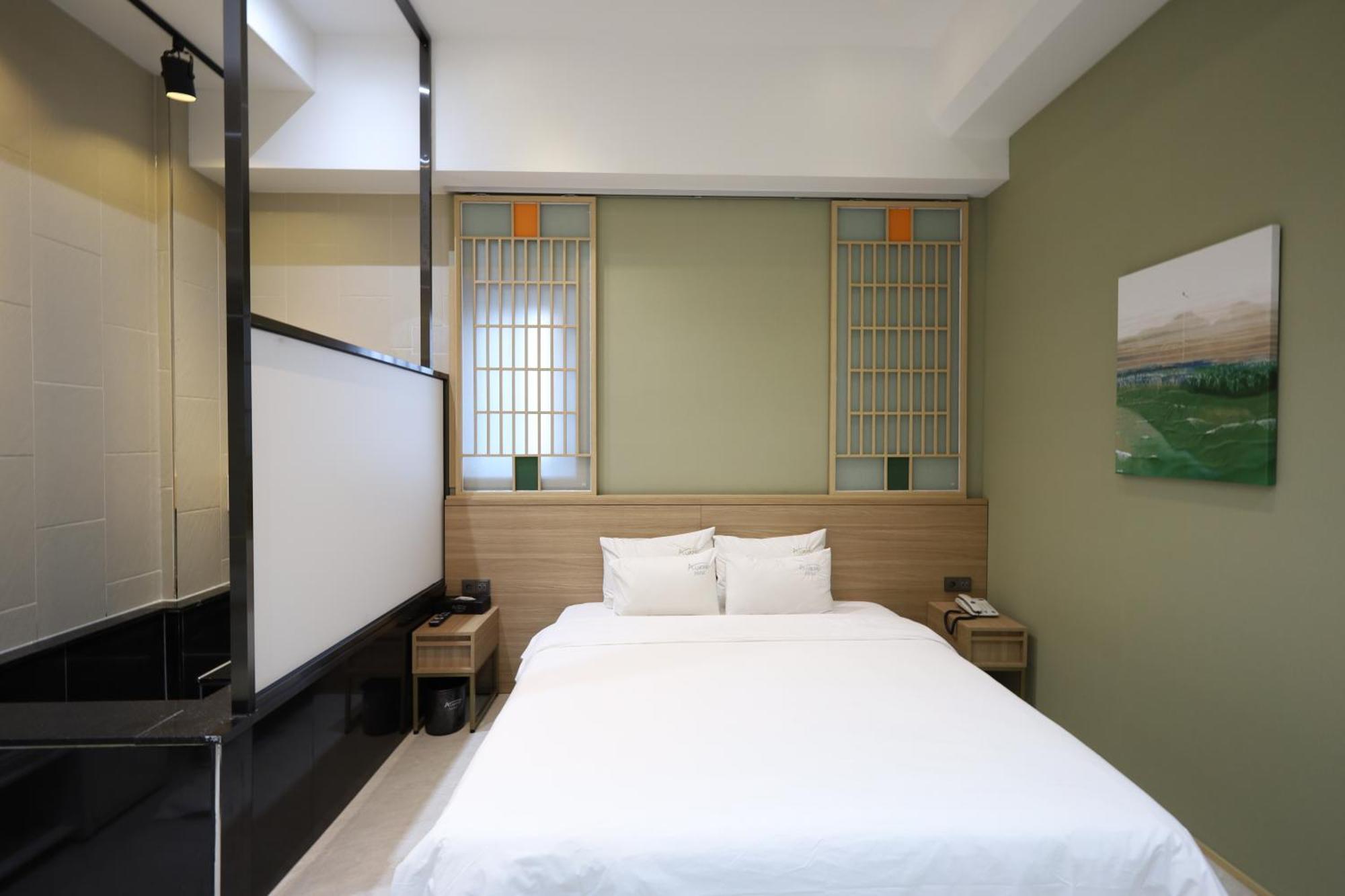 Almond Hotel Busan Station Экстерьер фото